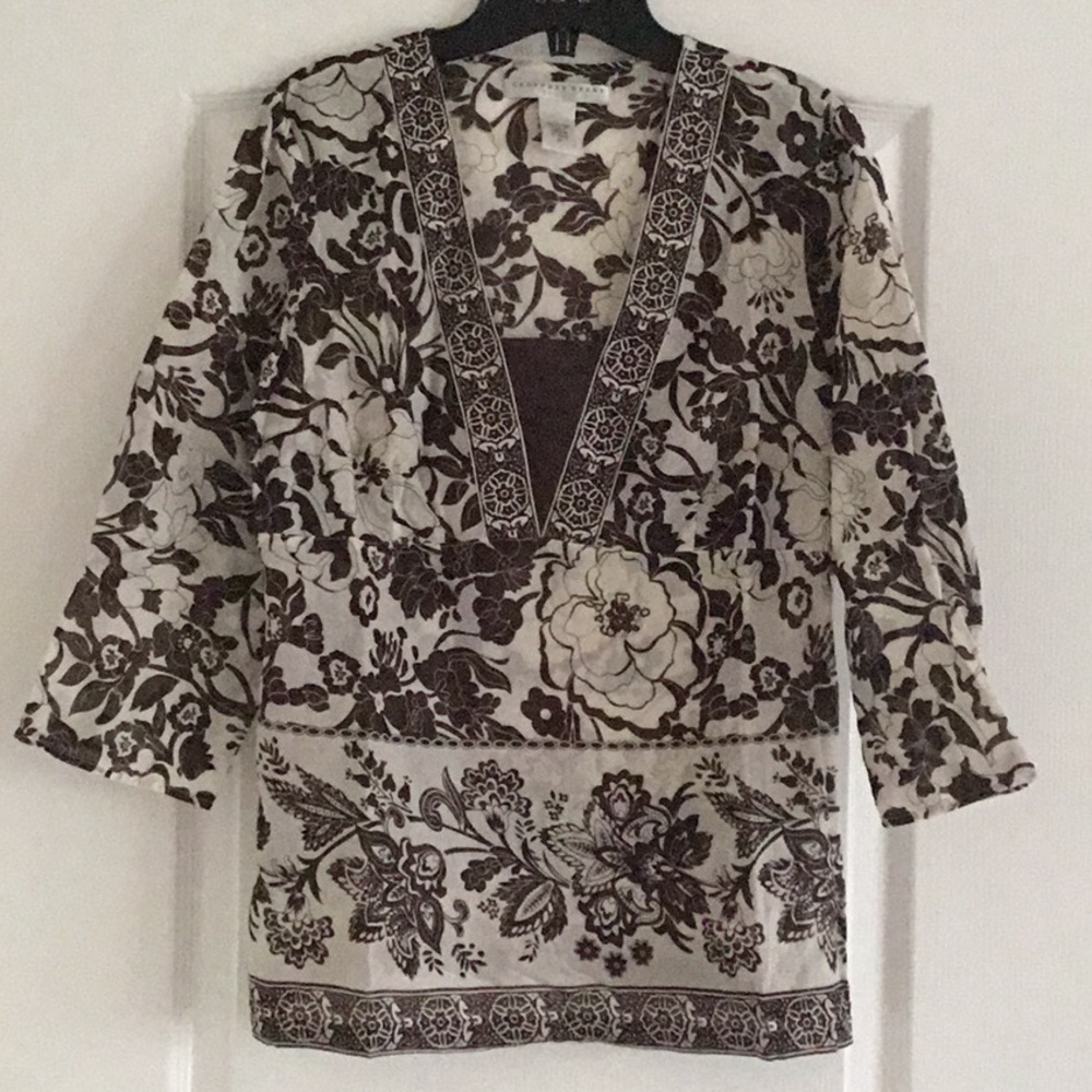 GEOFFREY BEENE Floral V-Neck Women's Top - Brown and Cream - size M